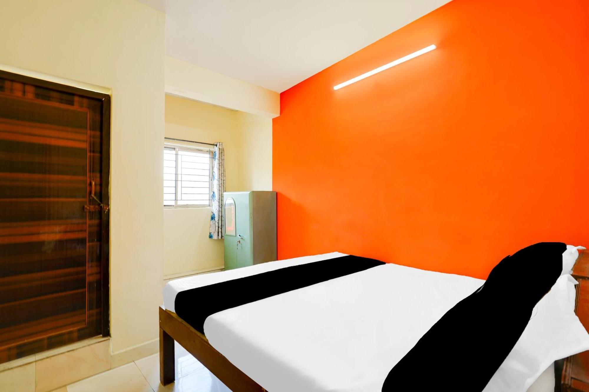 Super Townhouse Marathahalli Near Klm Fashion Mall Bangalore Exteriör bild