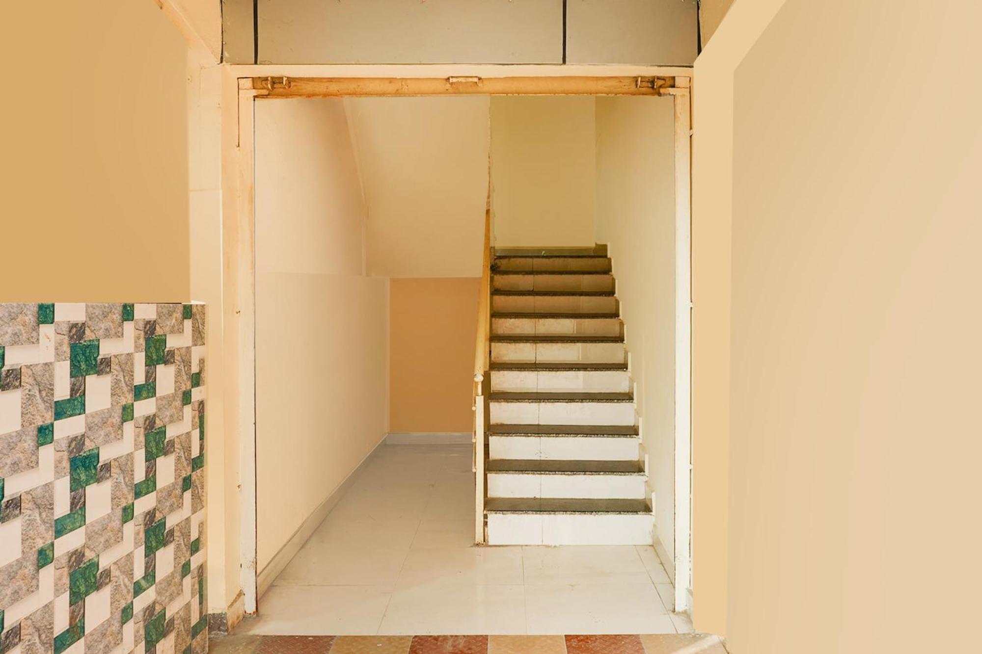 Super Townhouse Marathahalli Near Klm Fashion Mall Bangalore Exteriör bild