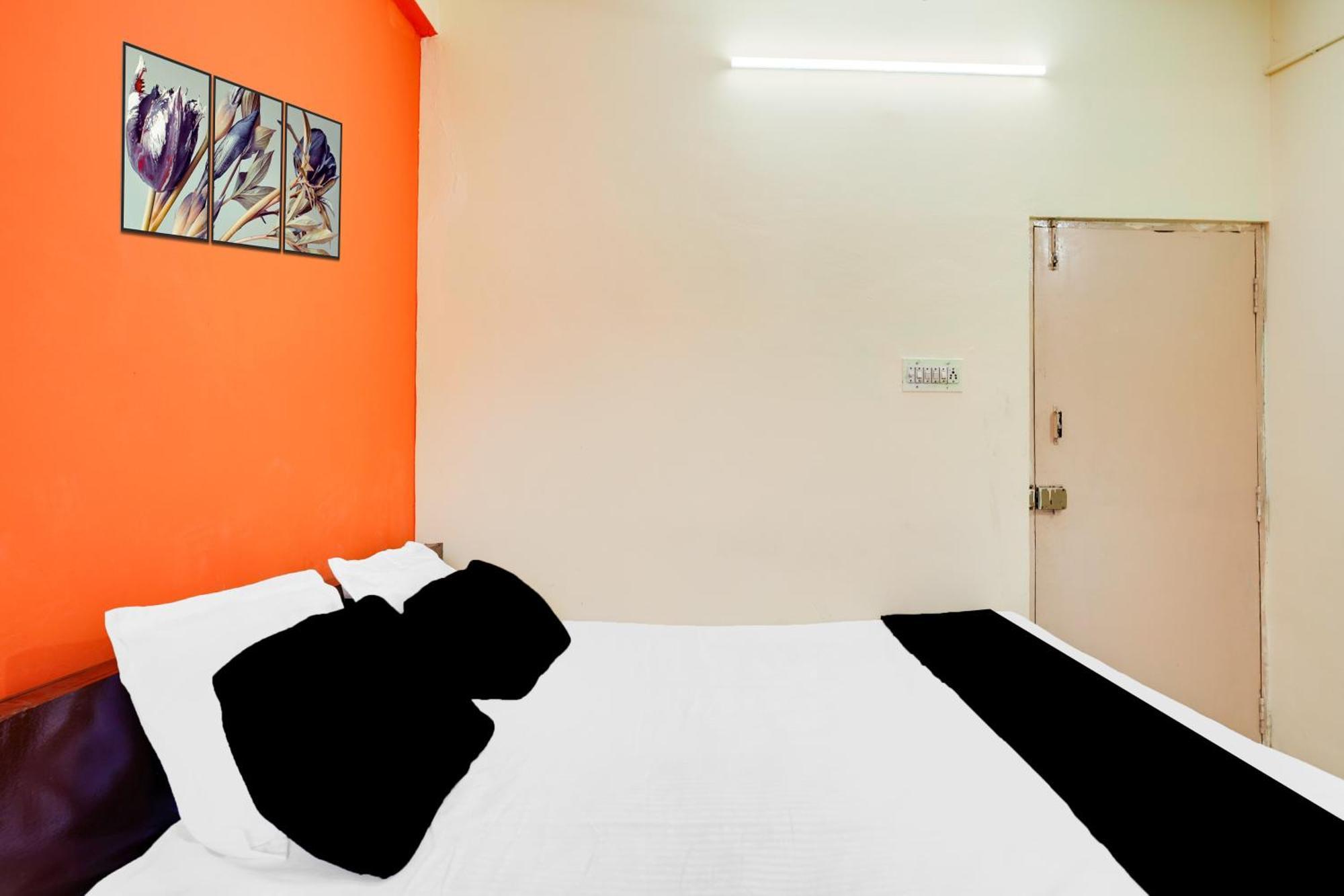 Super Townhouse Marathahalli Near Klm Fashion Mall Bangalore Exteriör bild