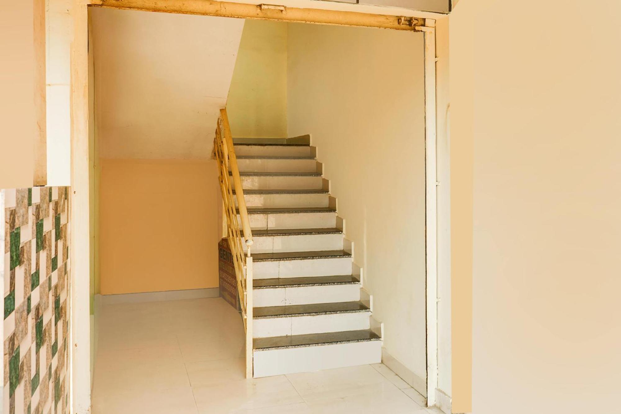 Super Townhouse Marathahalli Near Klm Fashion Mall Bangalore Exteriör bild